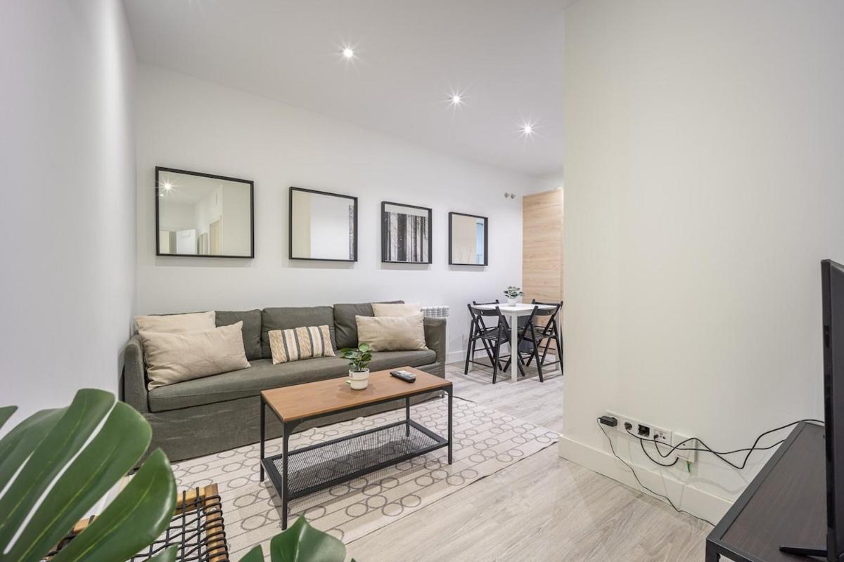 Encantador Apartamento En Atocha Apartment Madrid Exterior photo